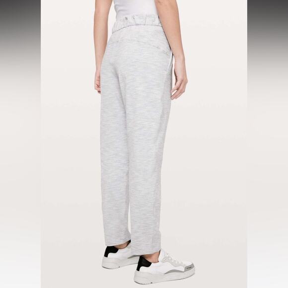 Lululemon On The Fly Pant 27" Wee Are From Space Nimbus Battleship - Picture 8 of 8